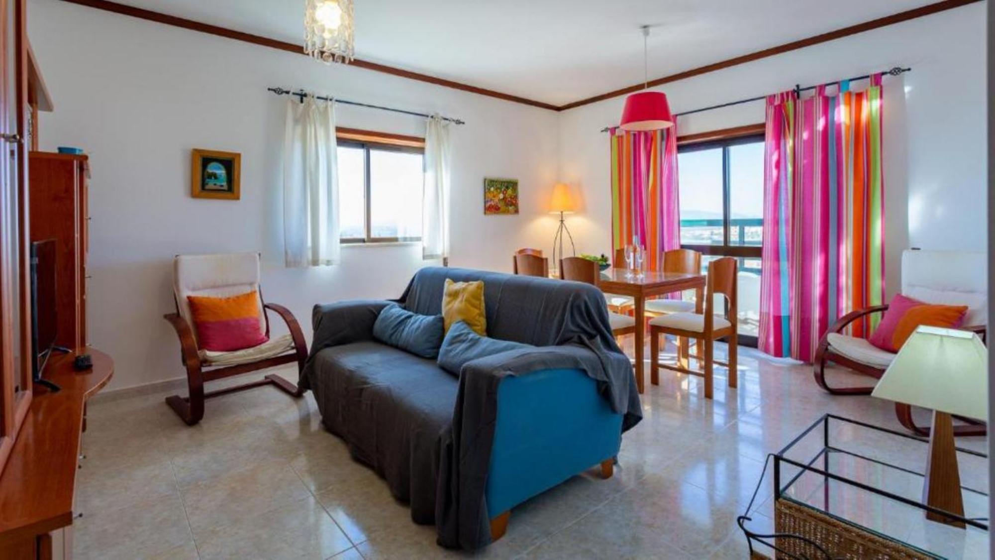 Alvor 2 Bedrooms Balcony Flat Bagian luar foto